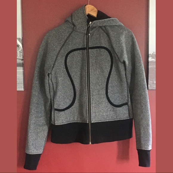 lululemon athletica Sweaters - Lululemon Scuba Hoodie Size 8